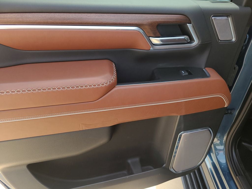 2025 GMC Sierra 2500HD Denali Ultimate