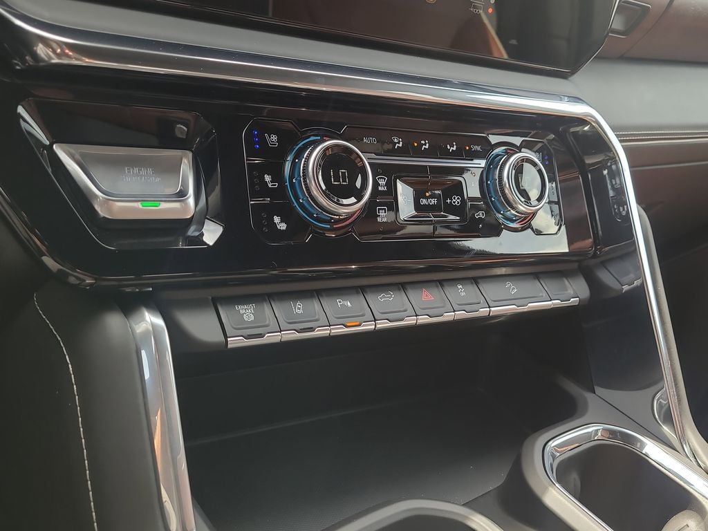 2025 GMC Sierra 2500HD Denali Ultimate