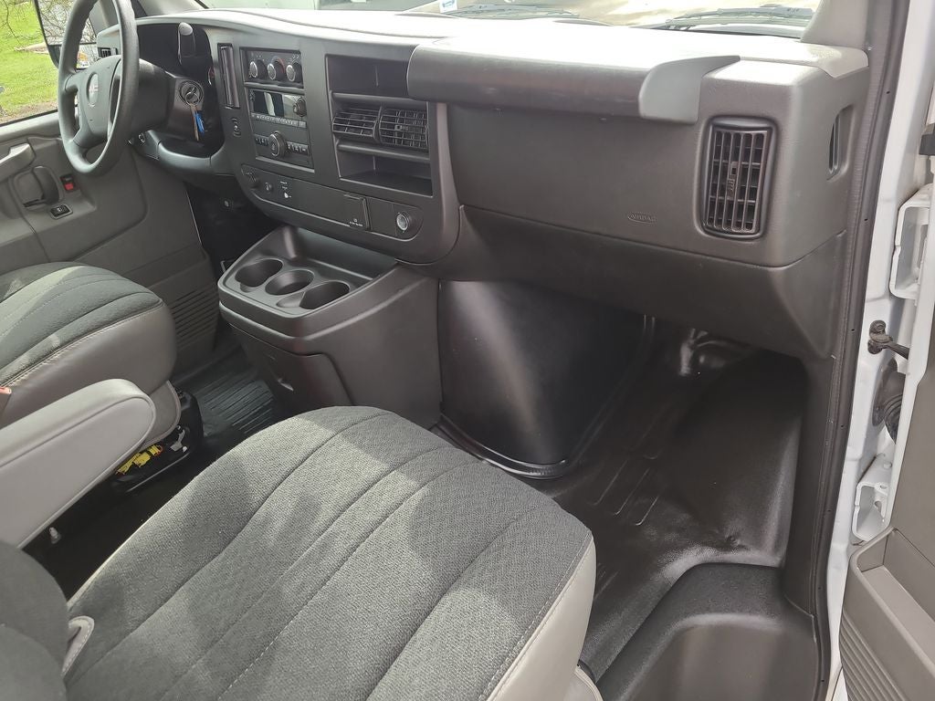 2024 GMC Savana 2500 Work Van