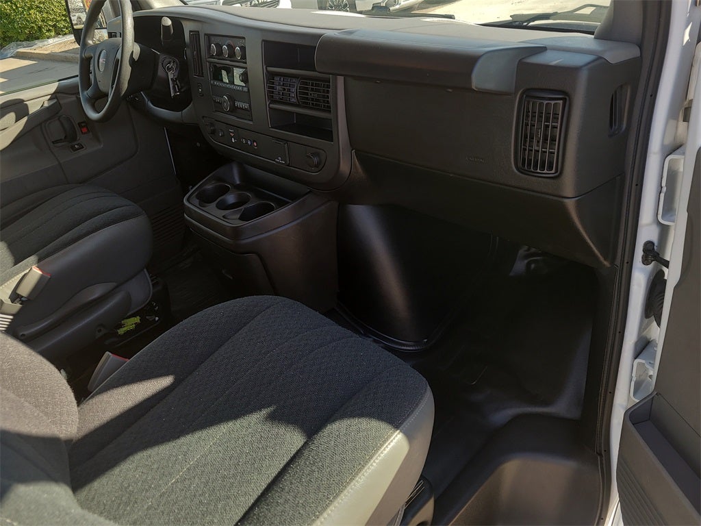 2024 GMC Savana 2500 Work Van