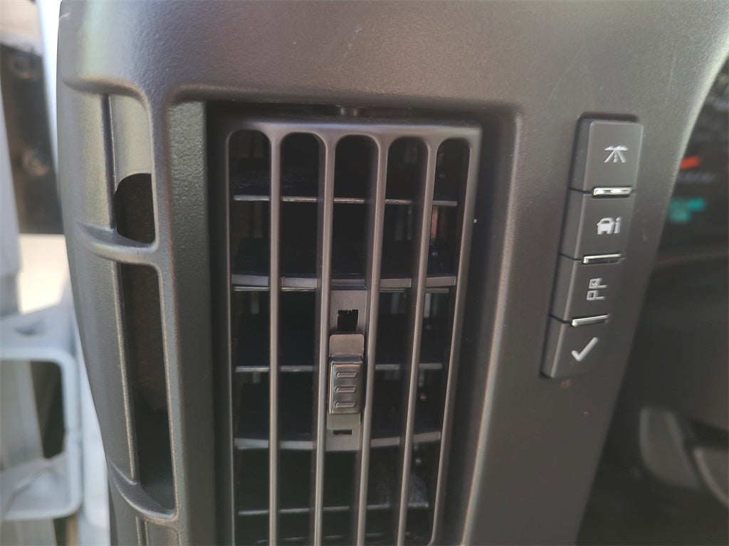 2024 GMC Savana 2500 Work Van