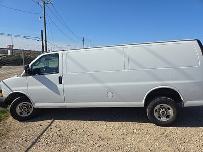 2023 GMC Savana 2500 Work Van