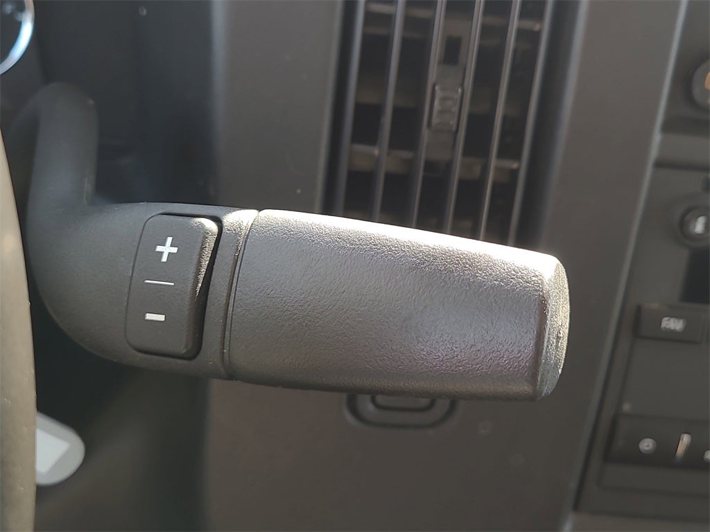 2023 GMC Savana 2500 Work Van