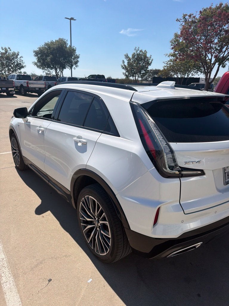 2024 Cadillac XT4 Sport