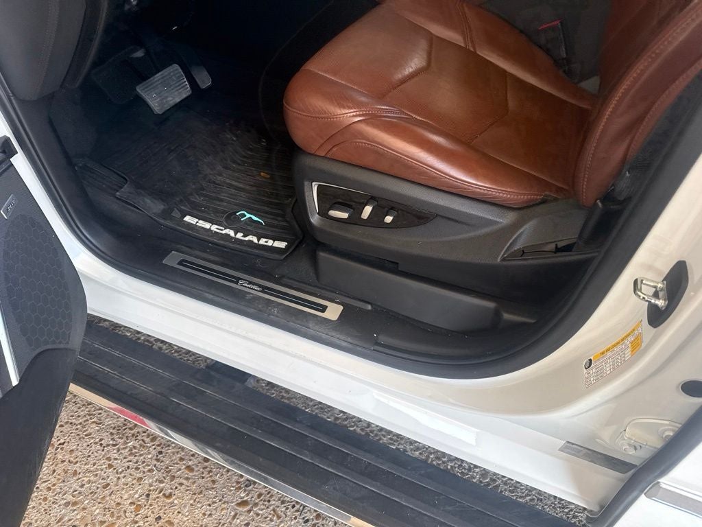 2019 Cadillac Escalade Premium Luxury