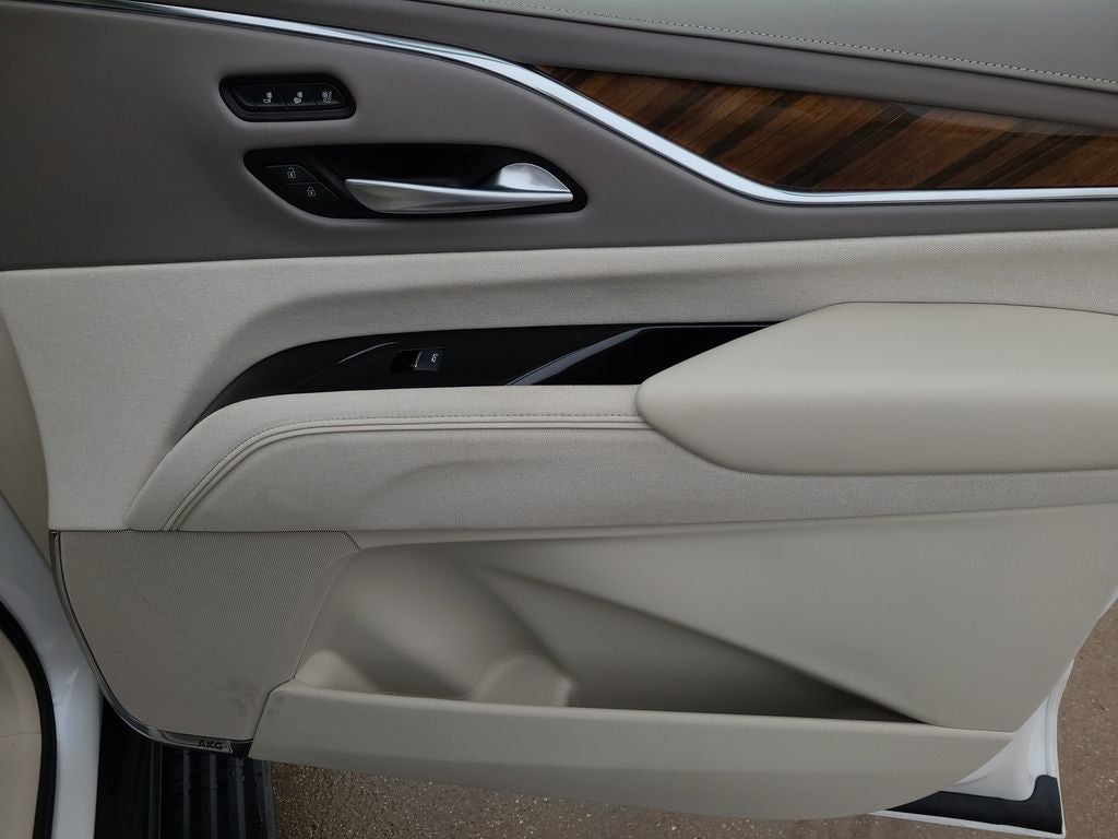 2024 Cadillac Escalade Sport Platinum