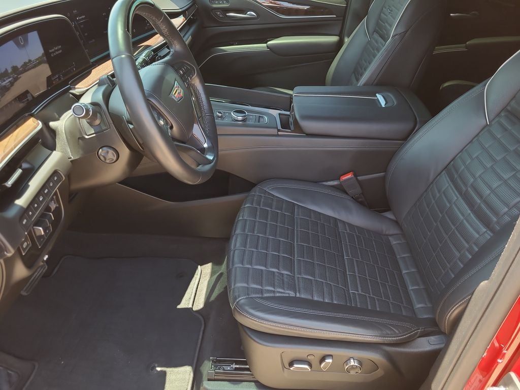 2023 Cadillac Escalade Sport Platinum