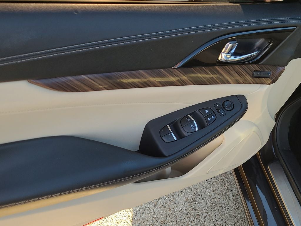 2016 Nissan Maxima Platinum