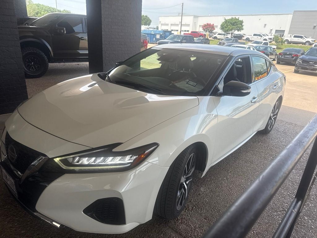 2022 Nissan Maxima SV