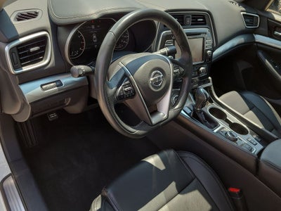 2022 Nissan Maxima SV