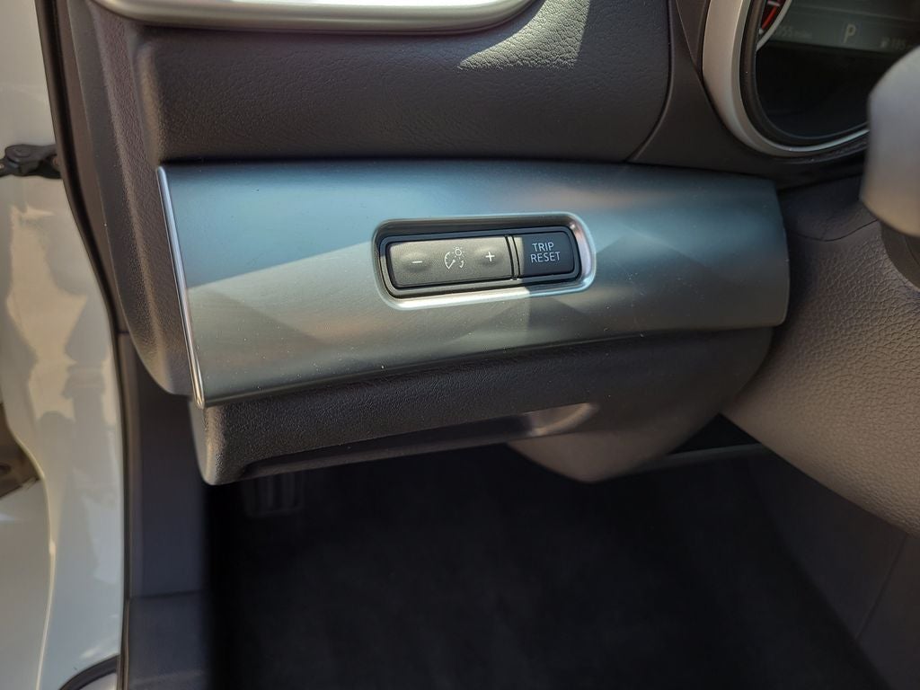 2022 Nissan Maxima SV