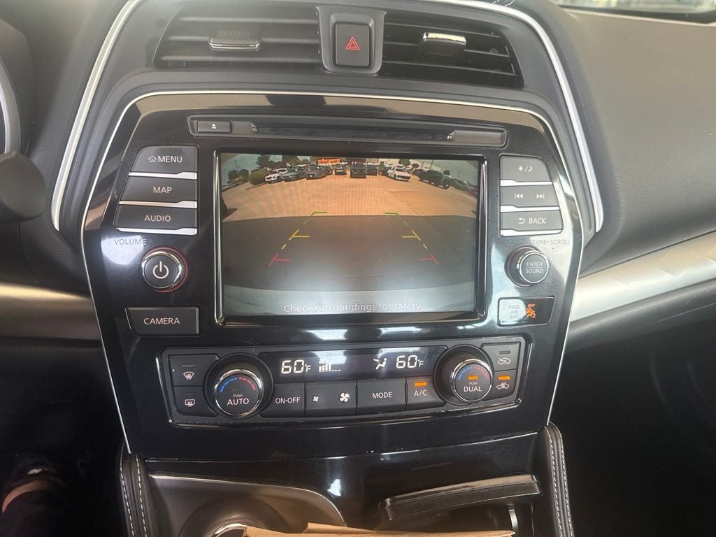 2022 Nissan Maxima SV