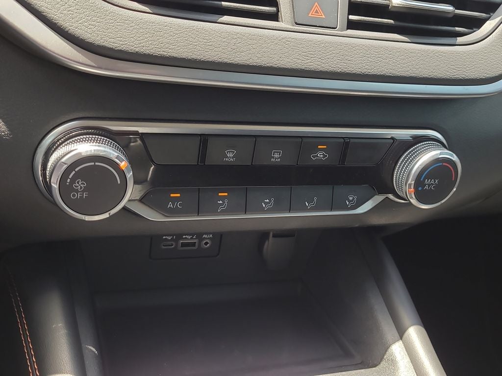 2022 Nissan Altima 2.5 SR