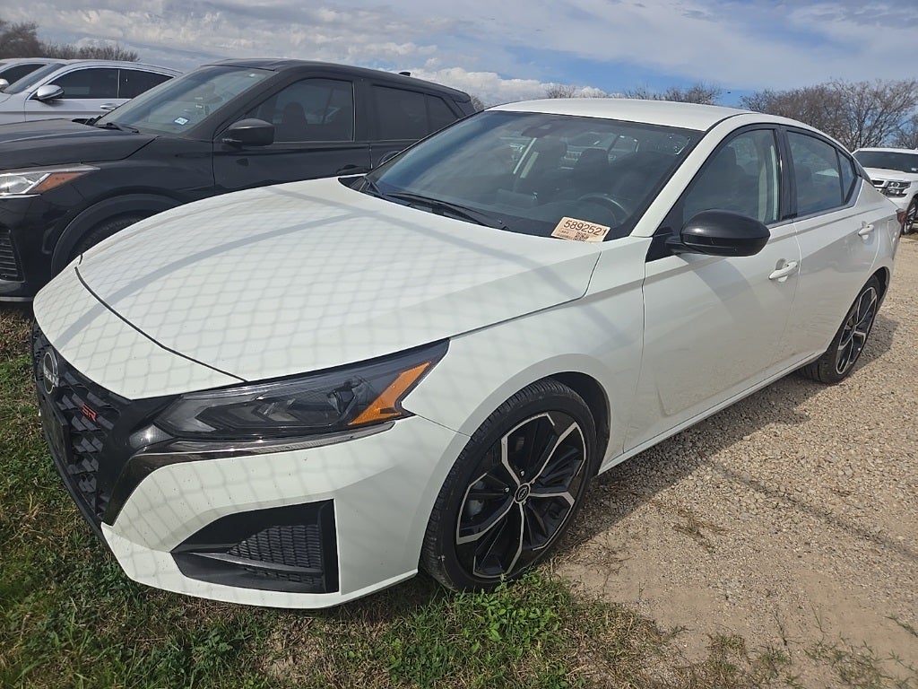 2024 Nissan Altima 2.5 SR