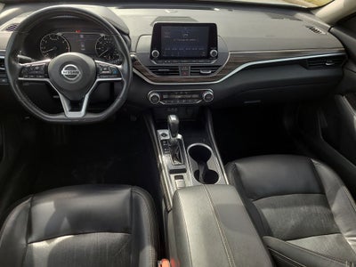 2022 Nissan Altima 2.5 Platinum