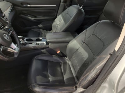 2022 Nissan Altima 2.5 Platinum