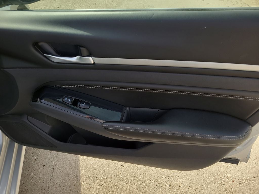 2022 Nissan Altima 2.5 Platinum