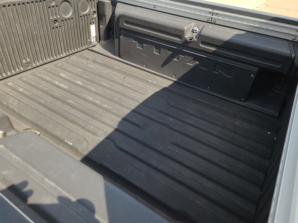 2024 Nissan Titan Platinum Reserve