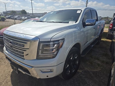 2023 Nissan Titan Platinum Reserve
