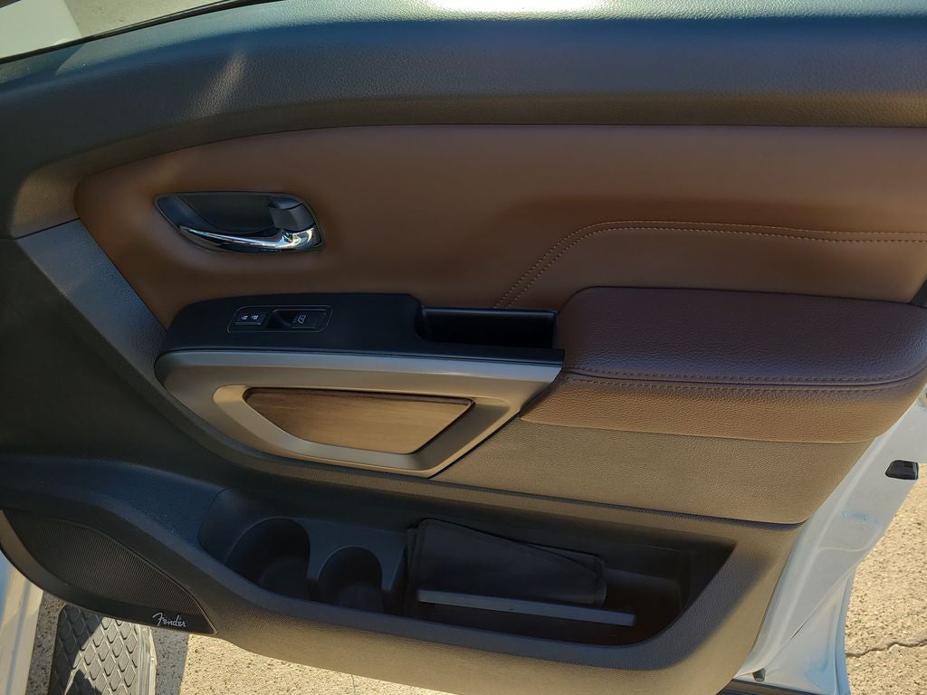 2023 Nissan Titan Platinum Reserve