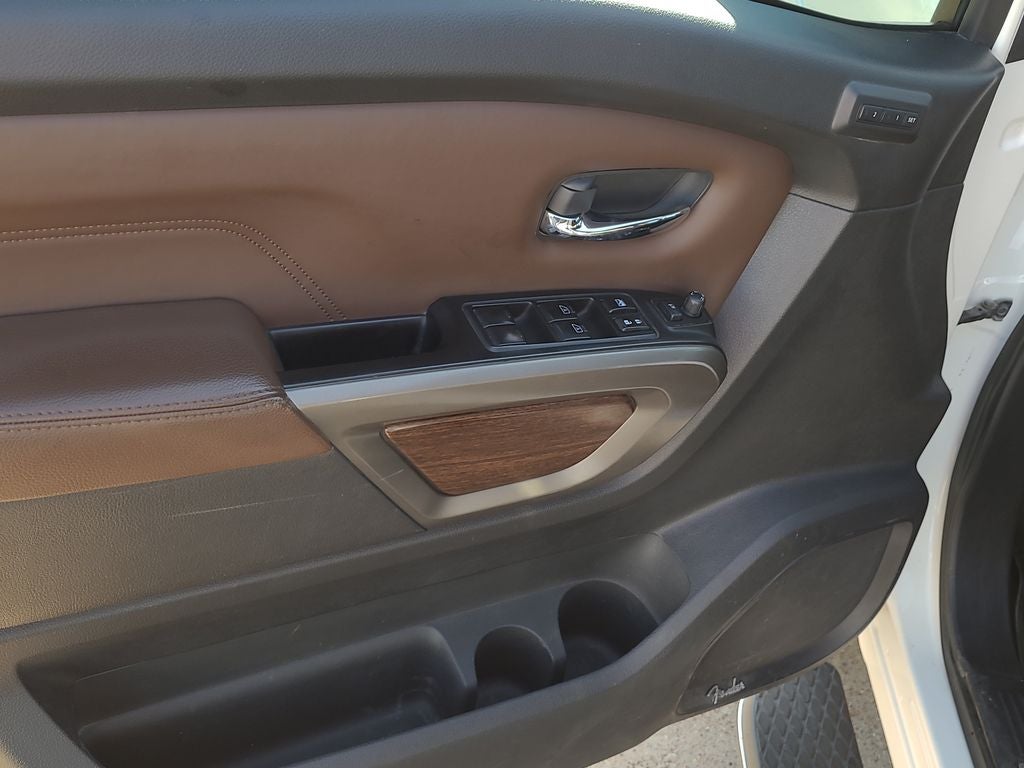 2023 Nissan Titan Platinum Reserve