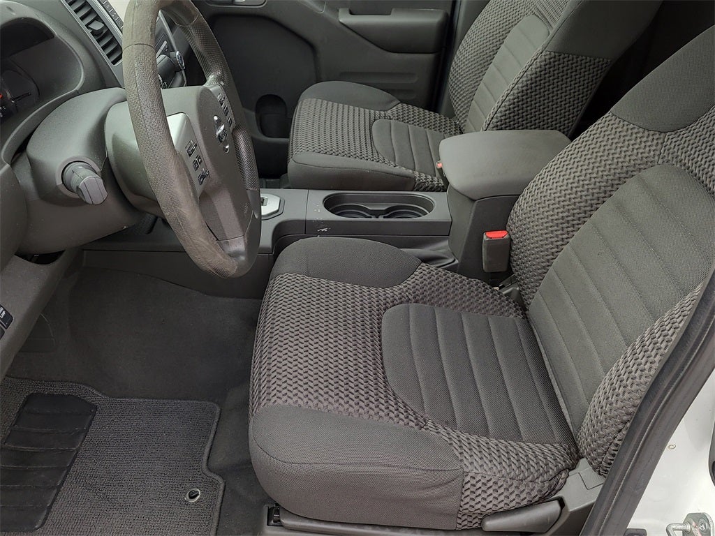 2021 Nissan Frontier SV