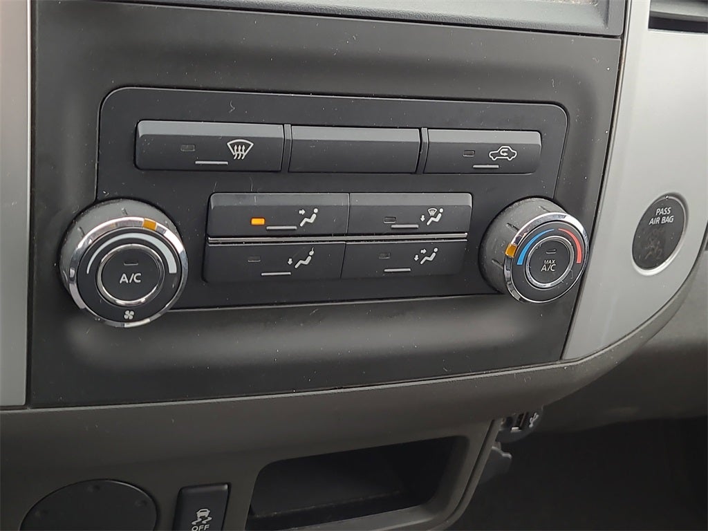 2021 Nissan Frontier SV