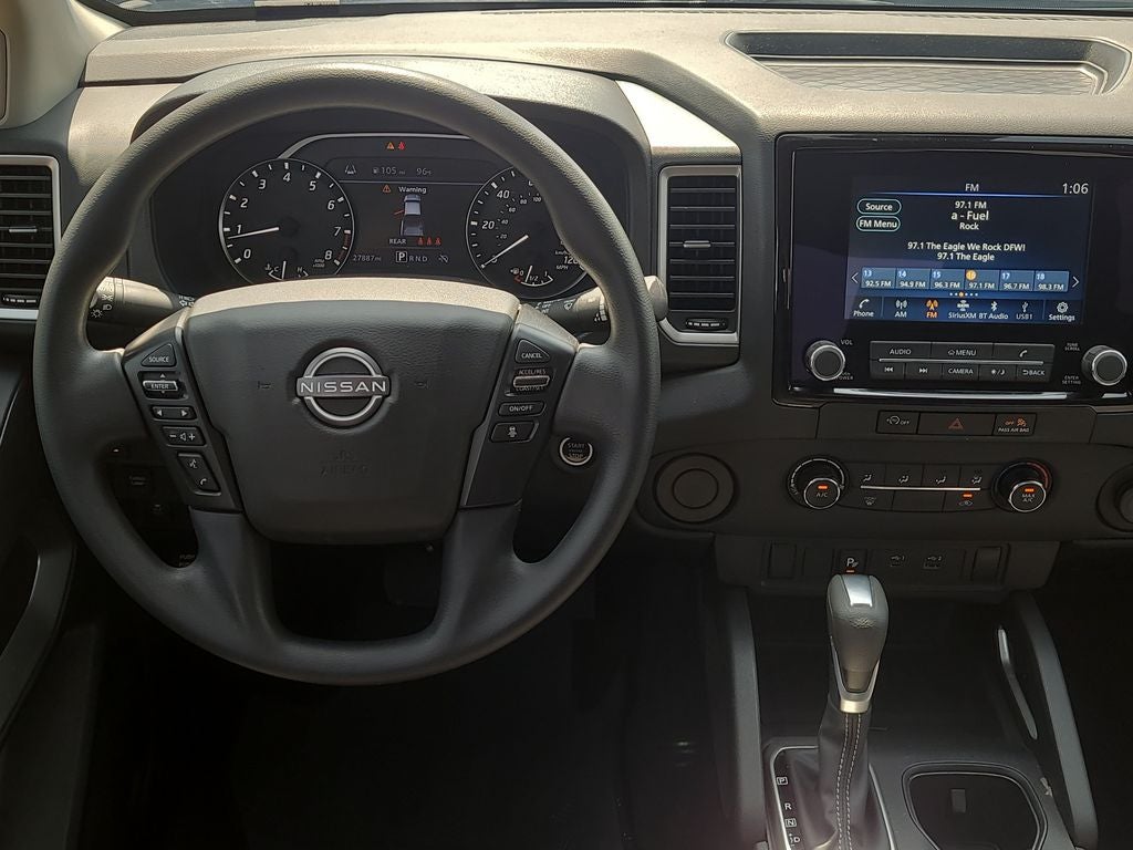 2024 Nissan Frontier SV