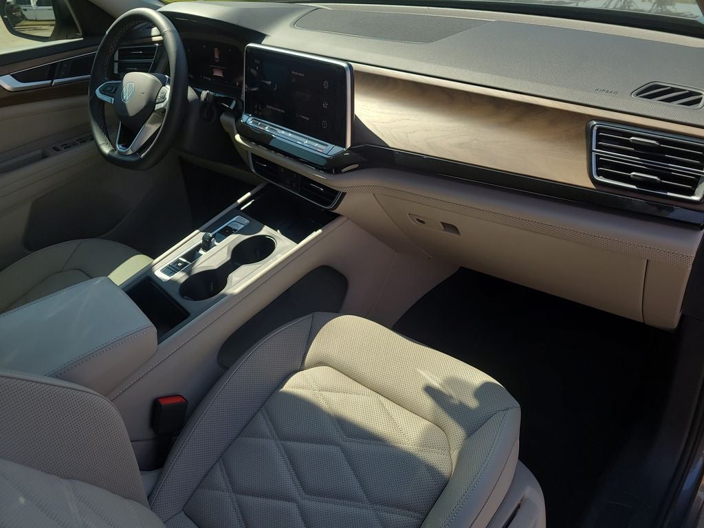2025 Volkswagen Atlas 2.0T SE