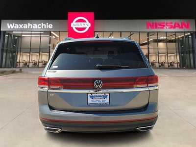 2025 Volkswagen Atlas 2.0T SE