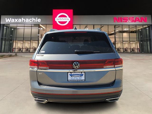 2025 Volkswagen Atlas 2.0T SE