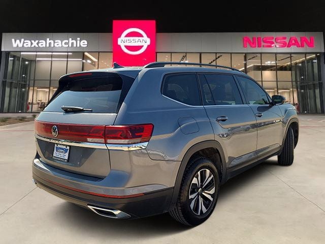2025 Volkswagen Atlas 2.0T SE