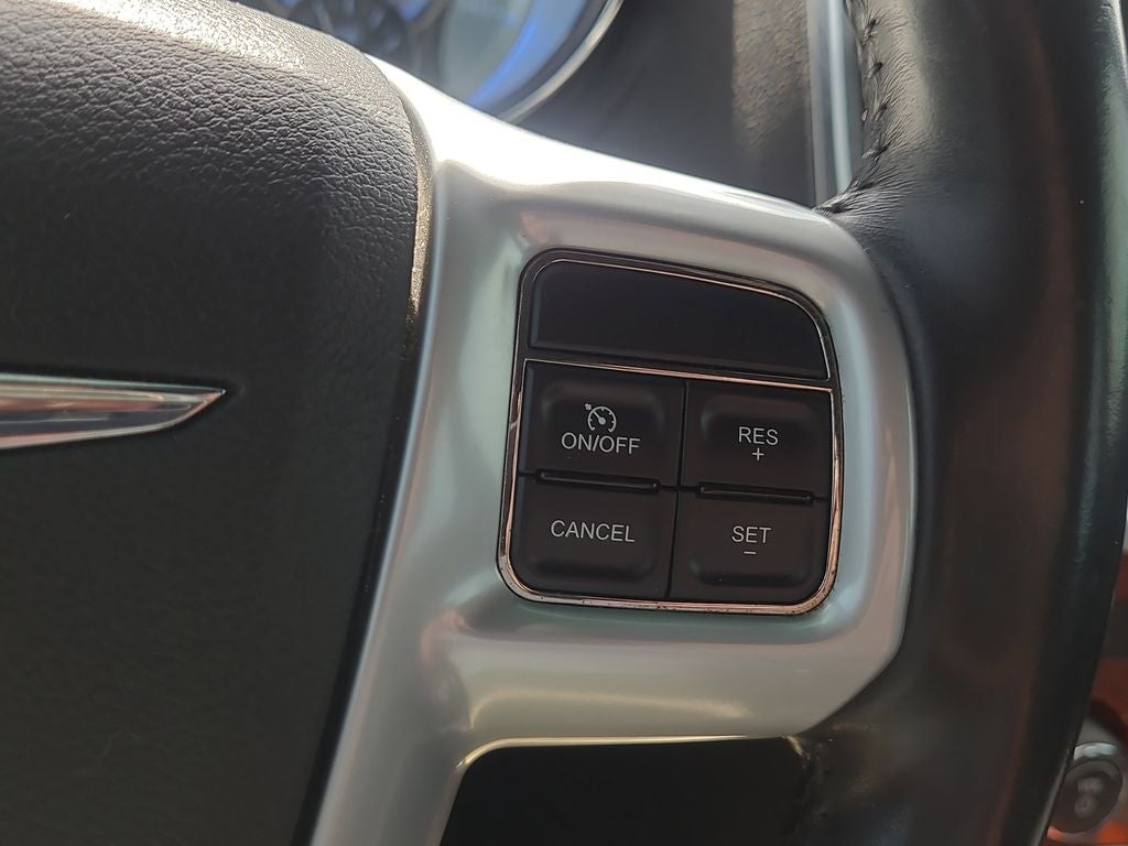 2013 Chrysler 300 Base