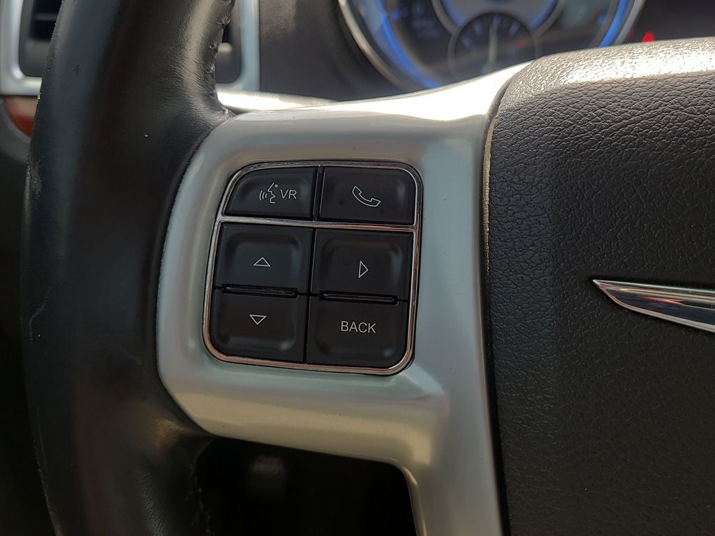 2013 Chrysler 300 Base