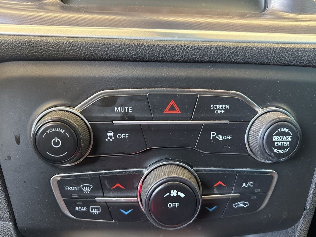 2021 Dodge Charger SXT