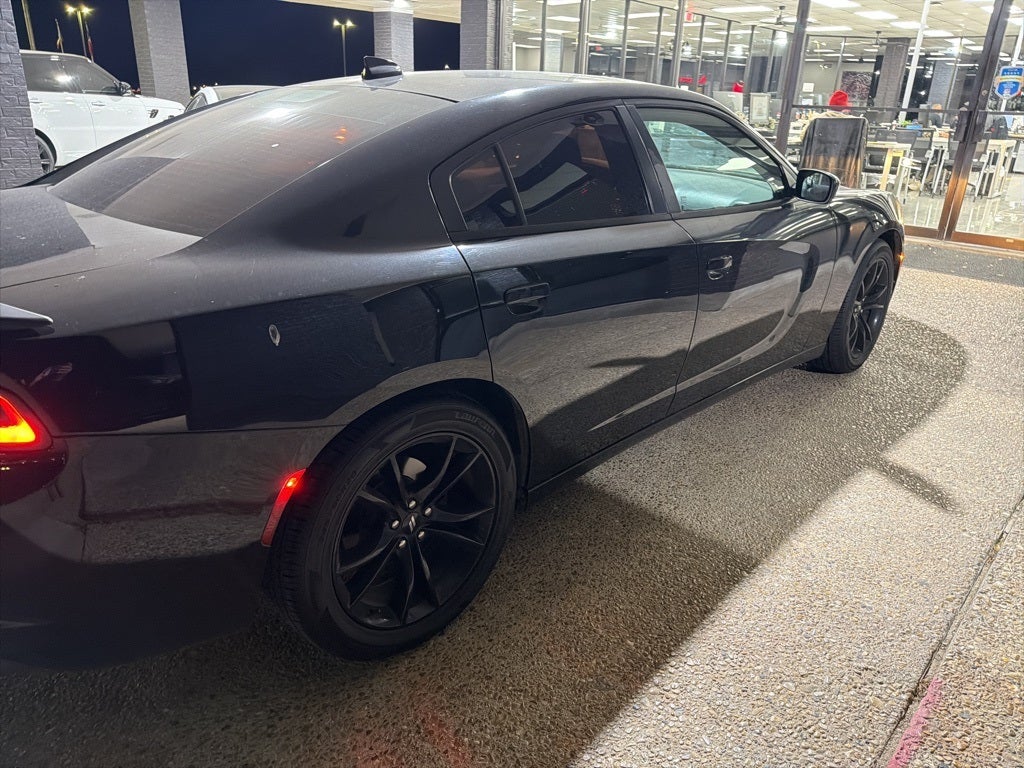2018 Dodge Charger V6 Plus