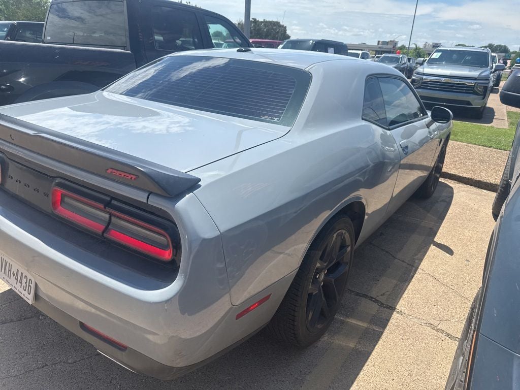 2021 Dodge Challenger SXT