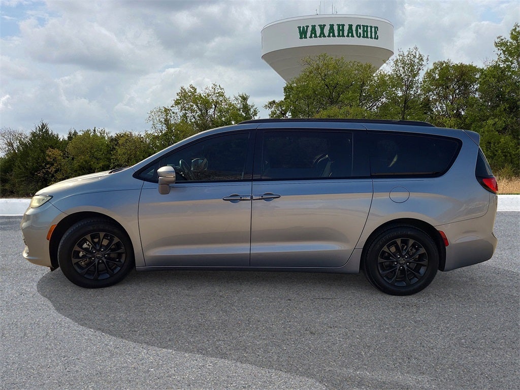 2021 Chrysler Pacifica Touring