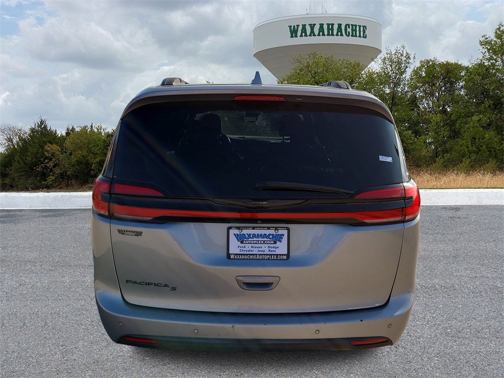 2021 Chrysler Pacifica Touring