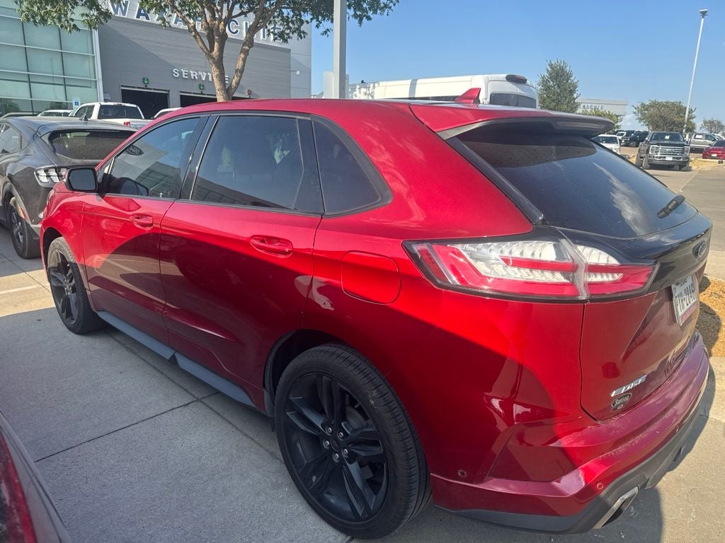 2020 Ford Edge ST