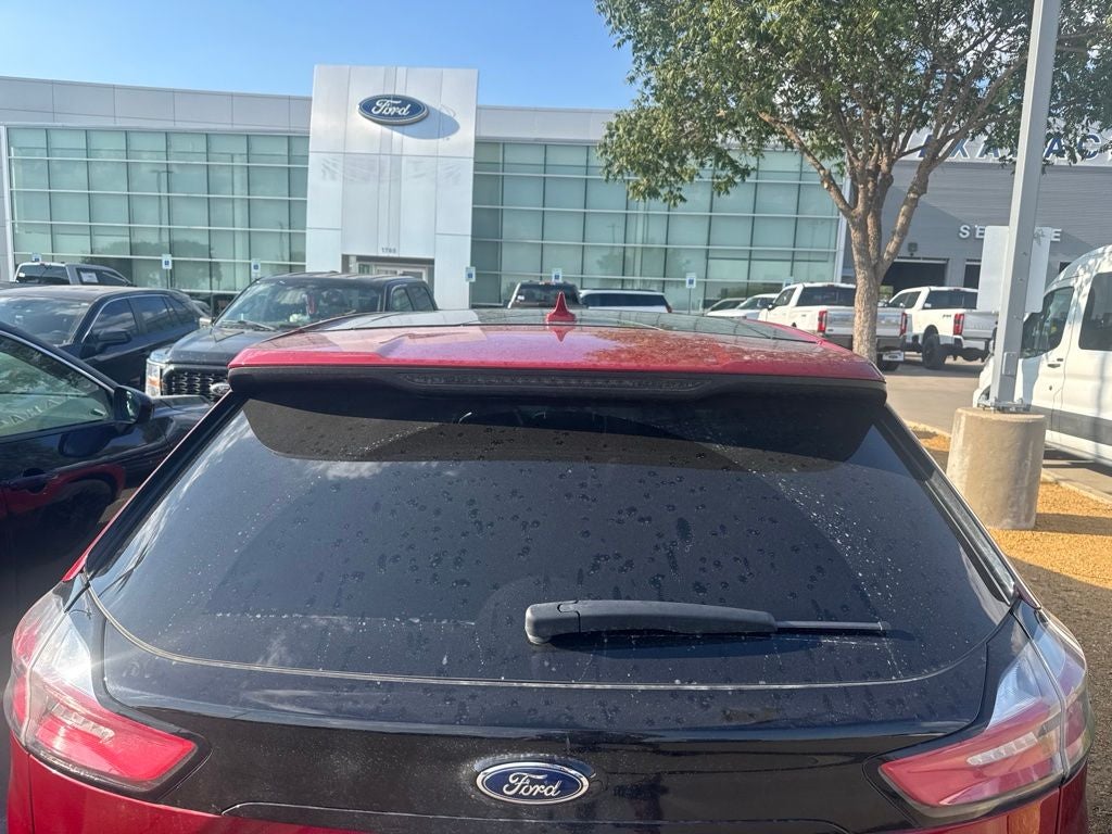 2020 Ford Edge ST