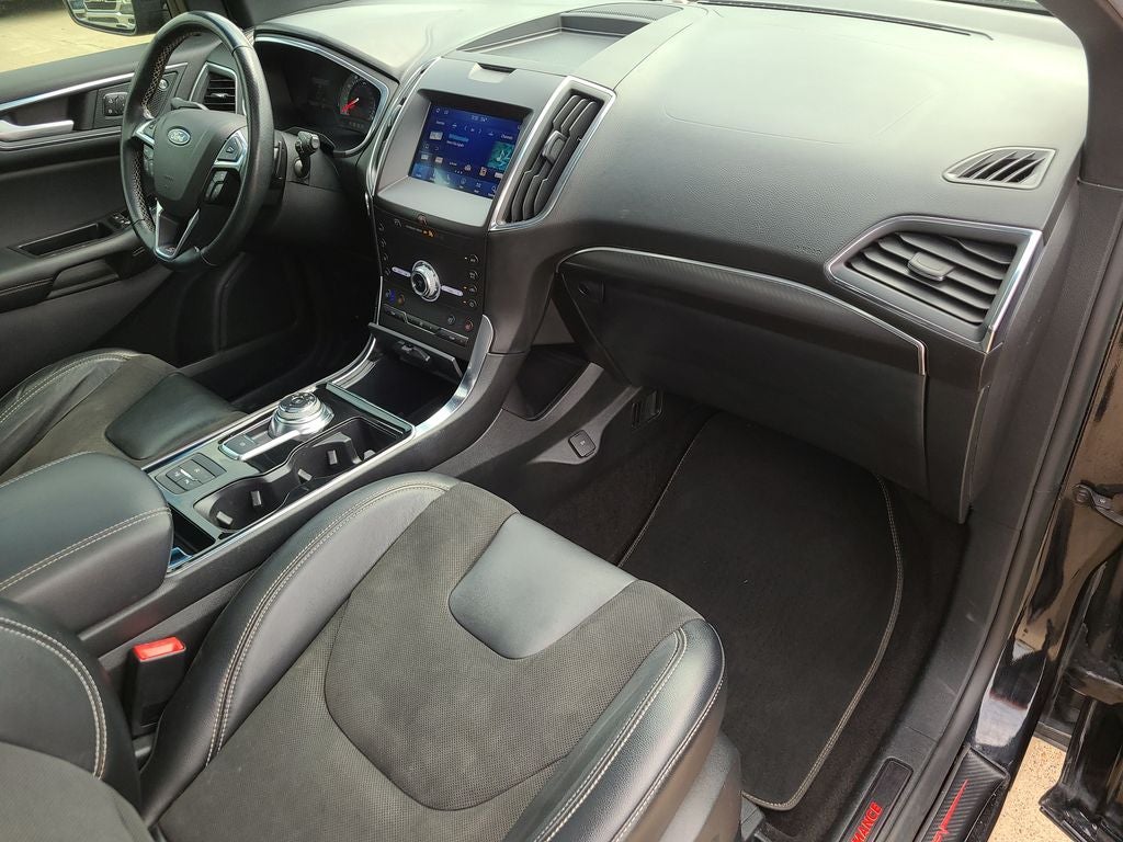 2020 Ford Edge ST