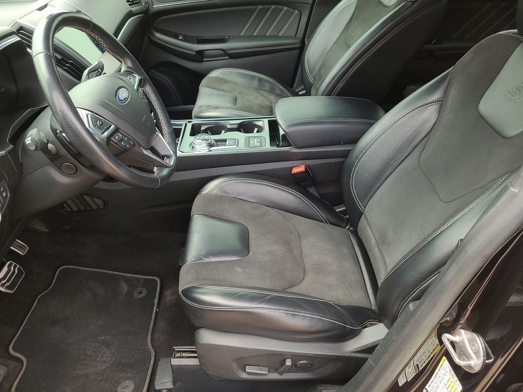 2020 Ford Edge ST