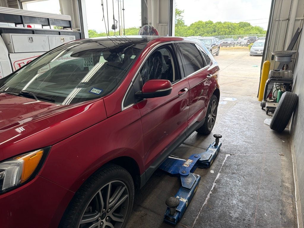 2023 Ford Edge Titanium