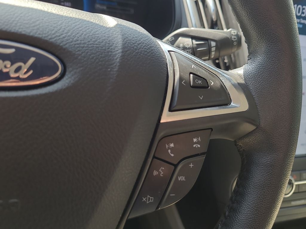 2023 Ford Edge Titanium