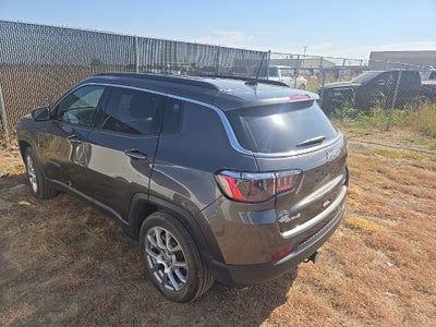 2023 Jeep Compass Latitude Lux