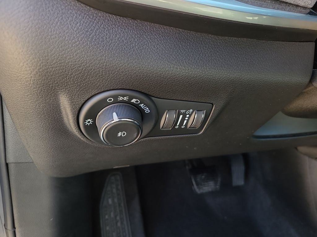 2023 Jeep Compass Latitude Lux