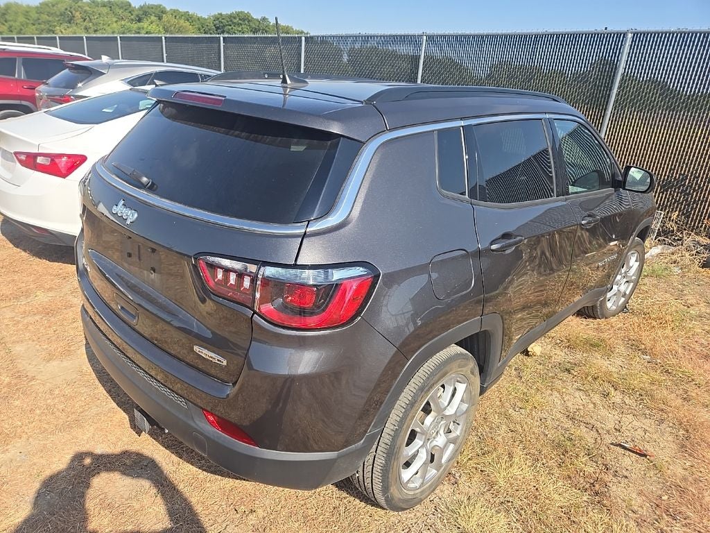 2023 Jeep Compass Latitude Lux