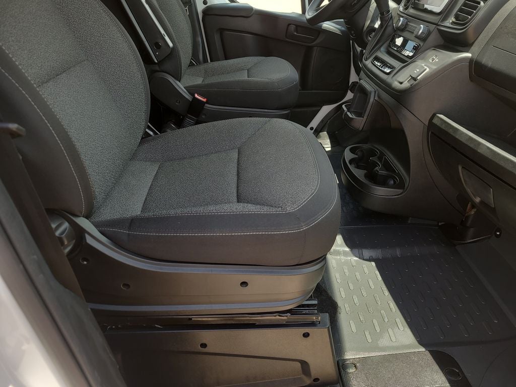 2025 RAM ProMaster 2500 Base