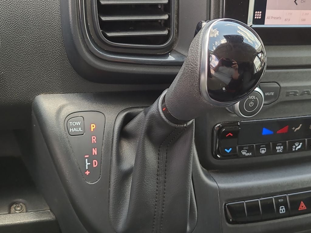 2025 RAM ProMaster 2500 Base
